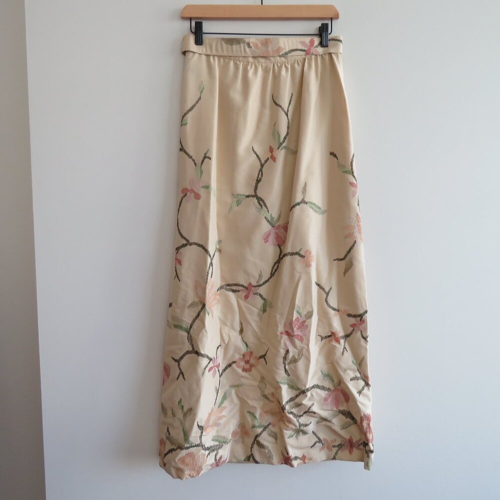VINTAGE OSCAR DE LA RENTA Tafetta Floral Embroidered Maxi Skirt Wedding - US 4 - Picture 2 of 15